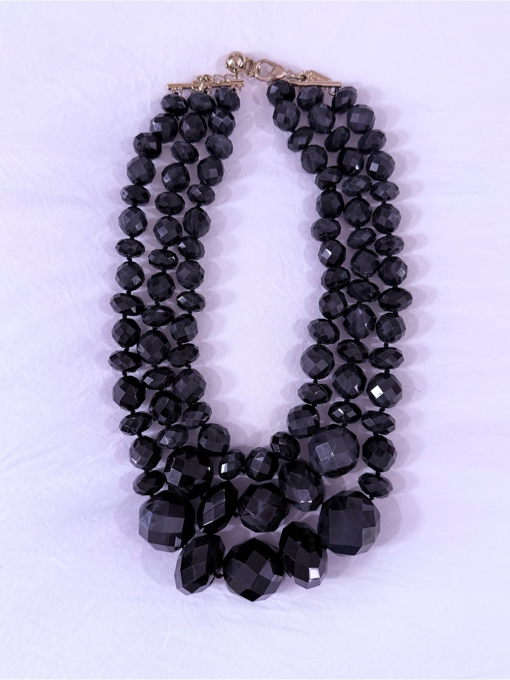 ⁠Kate Spade Necklace "Give It A Swirl" Faceted Bead Statement Necklace (NWT) - Picture 3 of 7